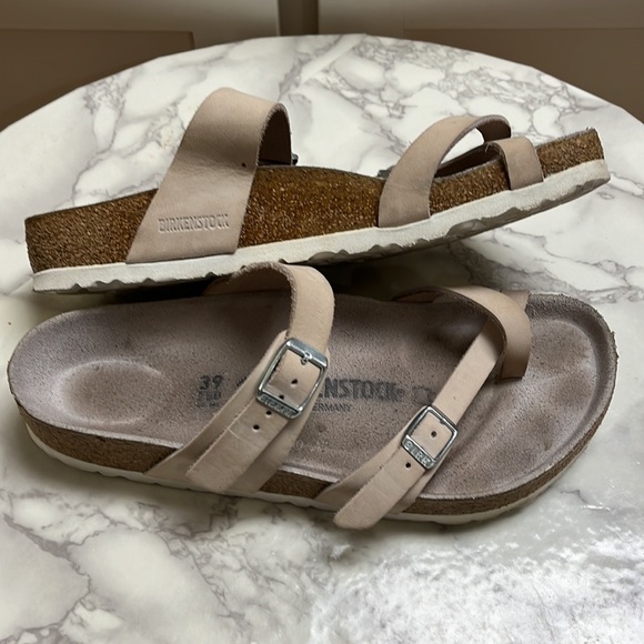 Birkenstock sandals size 39 - Picture 2 of 8